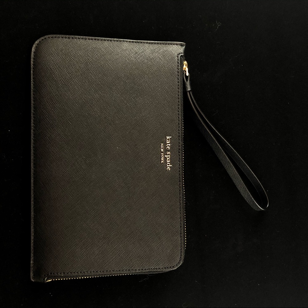 Kate Spade wristlet bag